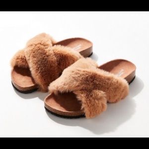 Urban Outfitters Crosses Fuzzy Slides- Tan- Sz 7